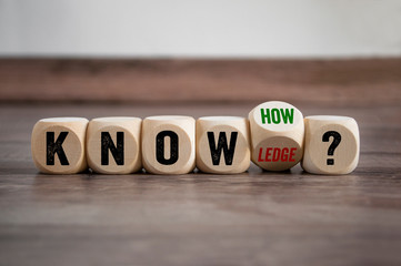 女生成考大专学什么专业好 怎么选择