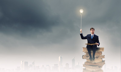 企业做决策要考虑什么