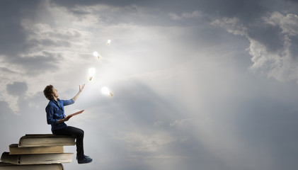 北京现代ix25和雪弗兰创酷哪个好